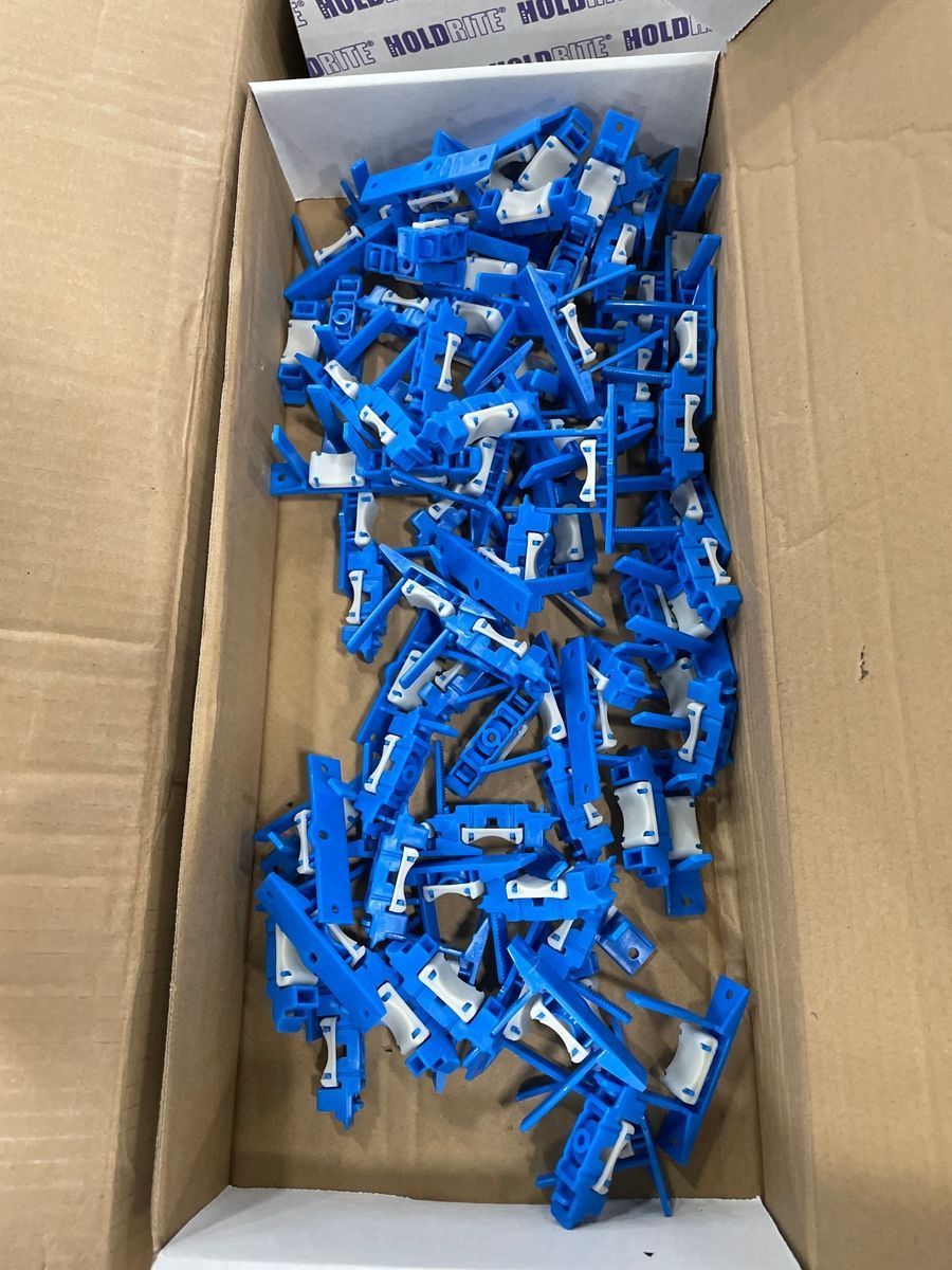 (50pcs) HOLDRITE pipe clamps 255  3/8" - 1" CTS