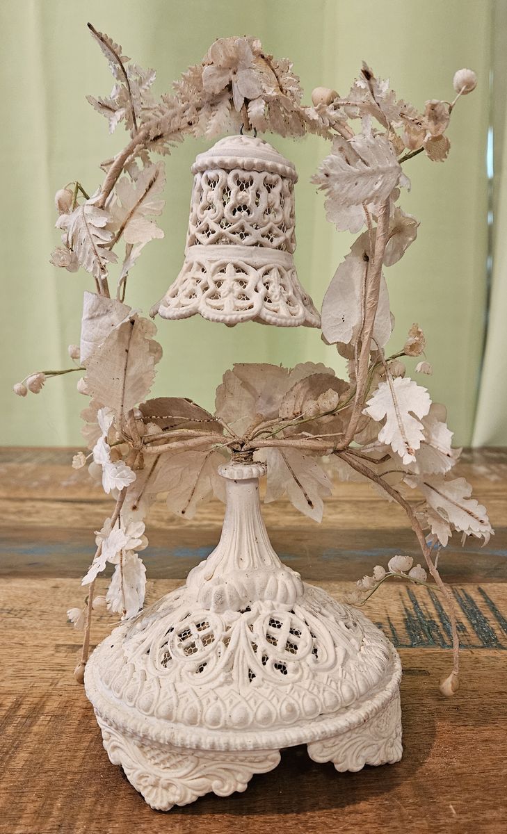 Main image 4