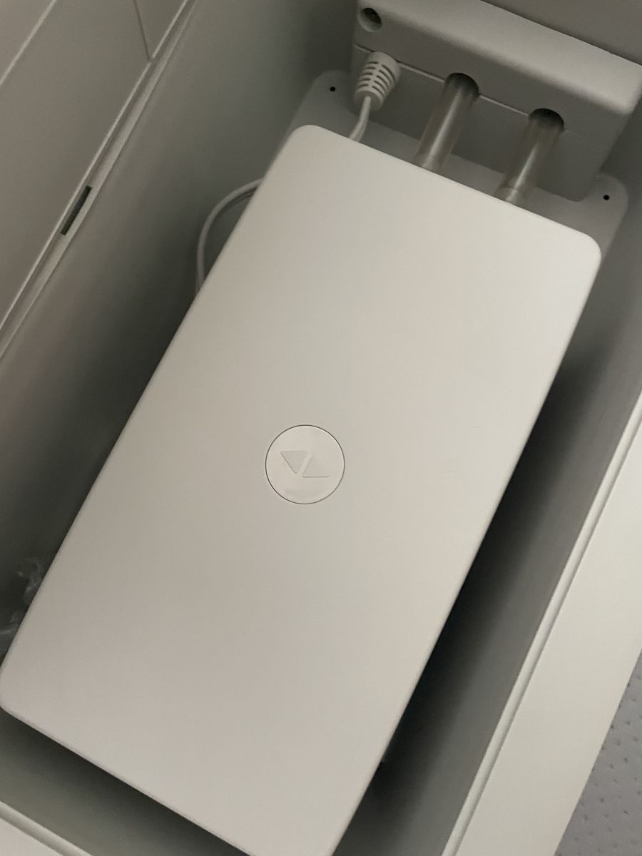 Main image 3