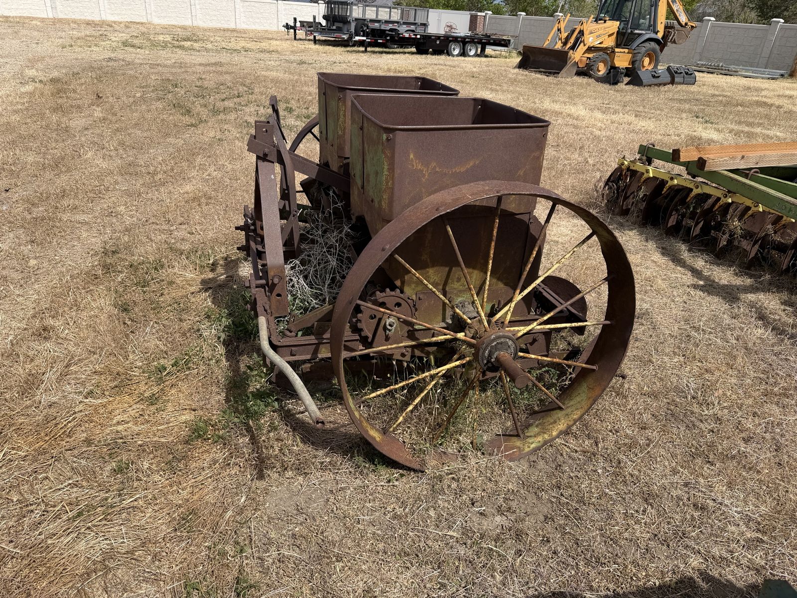 Two row Planter