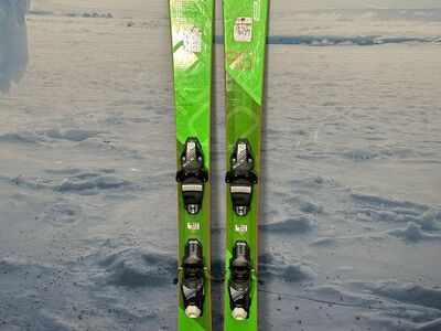 Used Elan Ripstick 138cm w/ Tyrolia SLR 7.5 Bindings