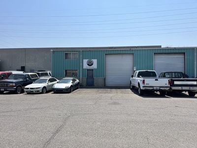 Shop Space for Lease in Murray