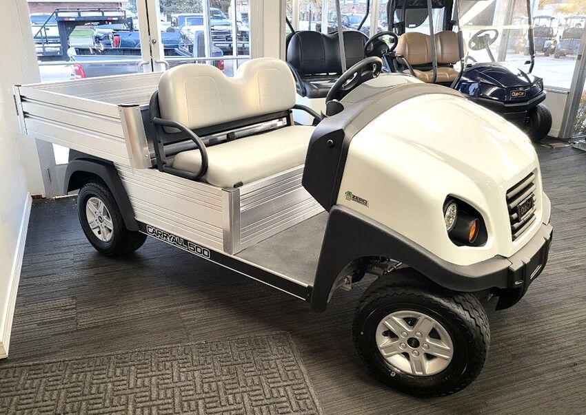 2026 Club Car Carryall 500 Electric – White, Dump Bed, Lights