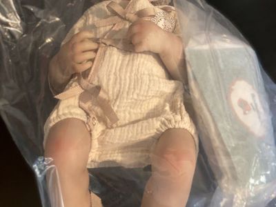 CLOVERAY realistic life like doll