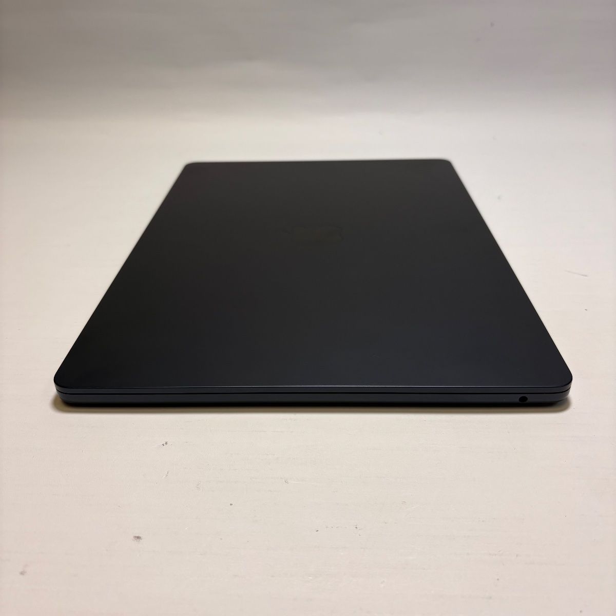 Main image 6