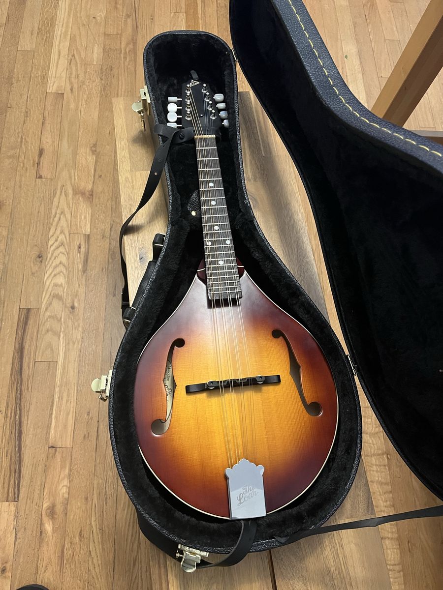 Loar LM-290-MS mandolin