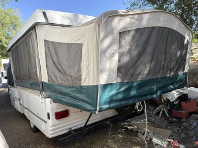 1997 Coleman Popup Tent Trailer