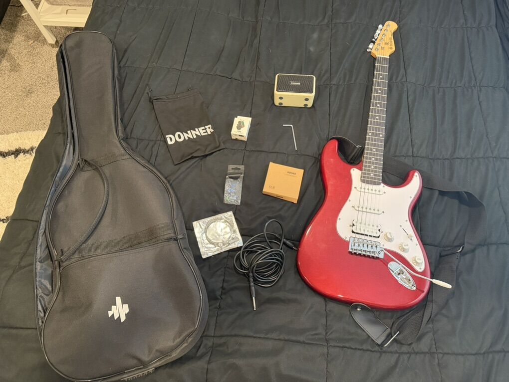 Donner Beginner Electric Guitar Set