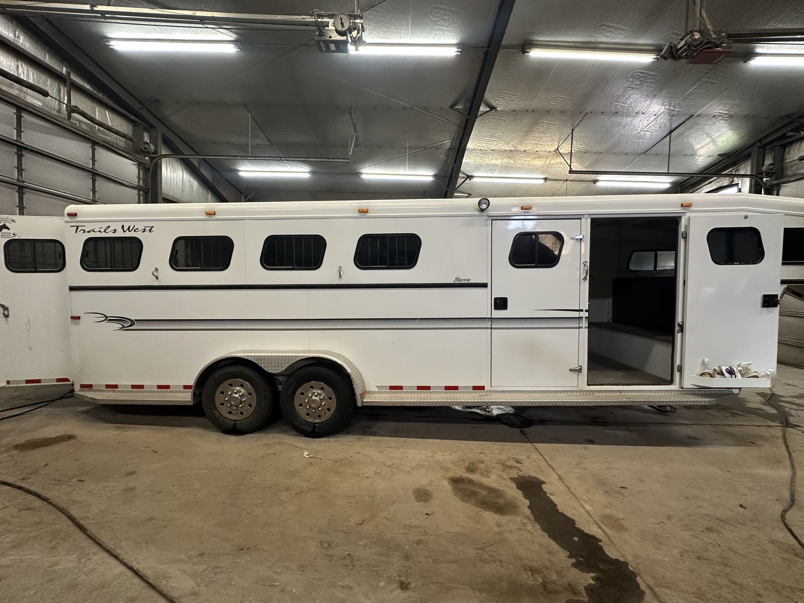 4 Place Horse Trailer