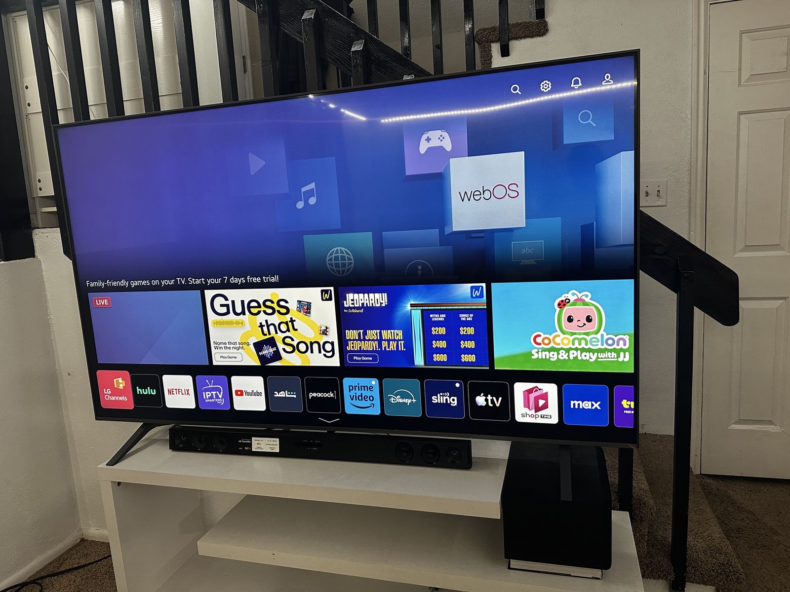 Lg tv with sound system