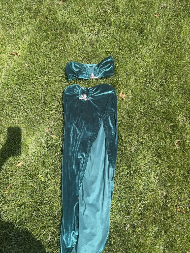 Teal Velvet Two-Piece Bandeau And High Slit Skirt