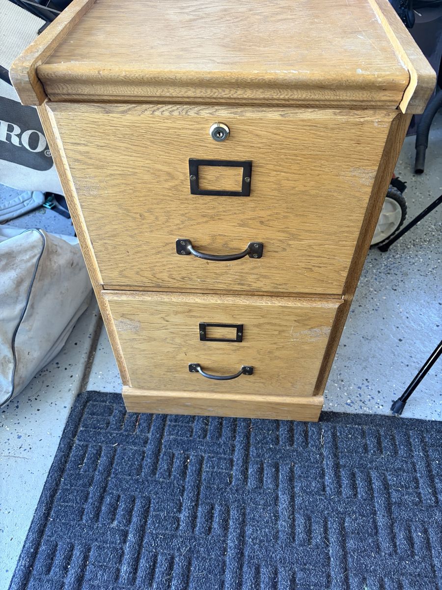 File cabinet