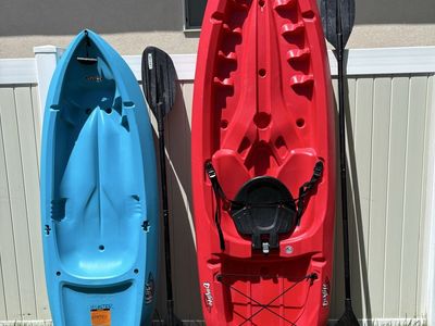 Lifetime Kayaks - 8 Ft Daylite & 6 Ft Wave