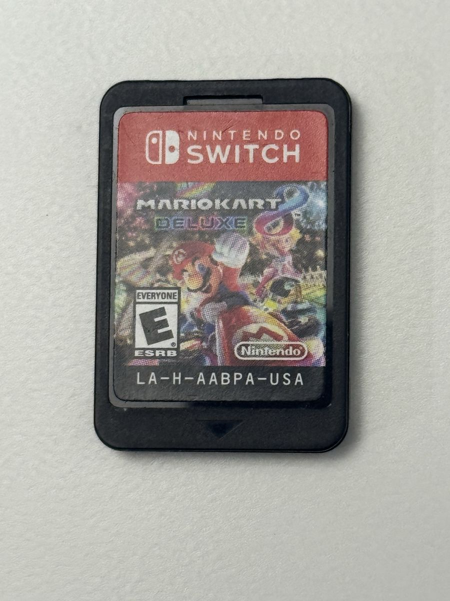 Nintendo Switch Game / Mario Kart 8 Deluxe / Good Condition