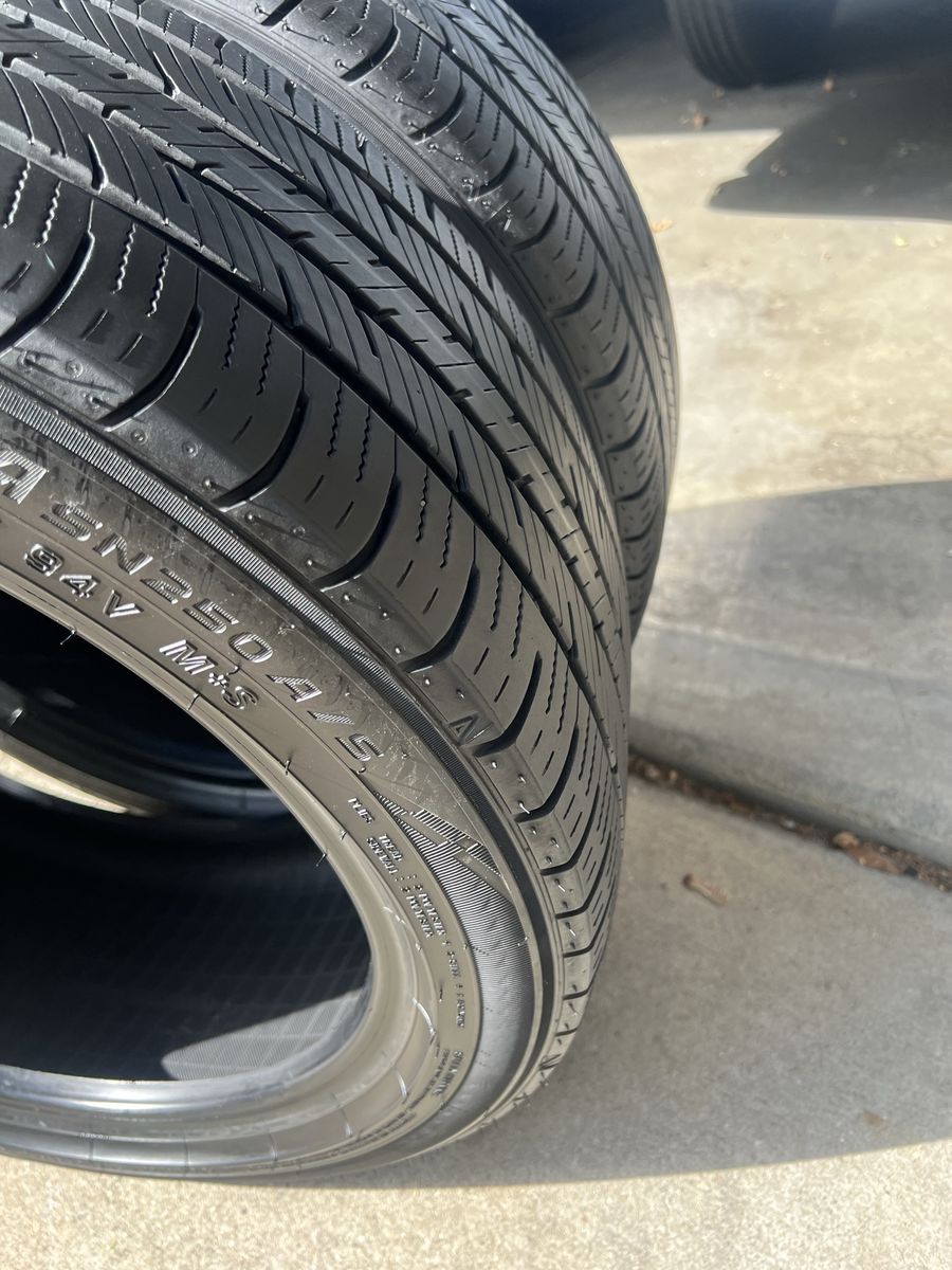 Set of 2 Sincera SN250 A/S 225/45R17 All-Season Tires - Excellent Condition