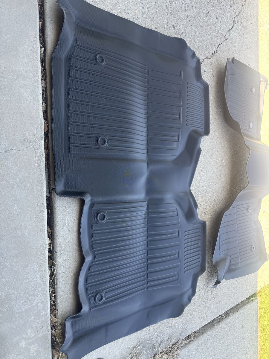 WeatherTech Custom Fit FloorLiner DigitalFit Floor Mats for Truck/SUV - Black, All-Weather