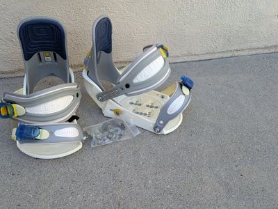 Burton Snowboard Bindings -Size Small