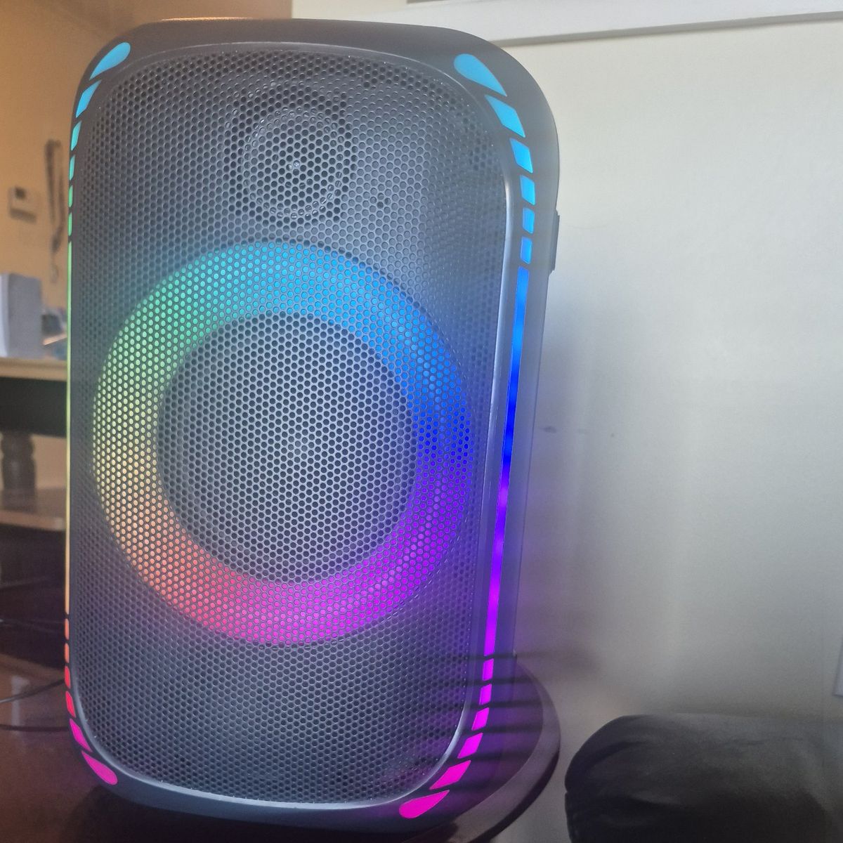 Speaker used like once!!!