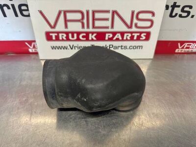 P547694 Engine Air Intake Elbow Hose Connector - 90 deg. angle, Rubber