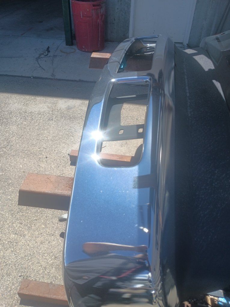 2008 f-350 f-250 Chrome Ford super duty truck front bumper.