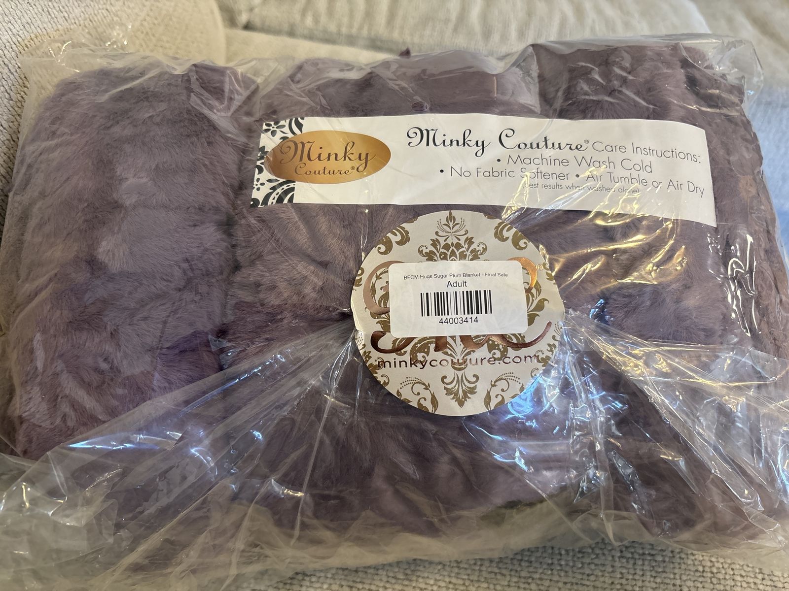 Minky Couture Hugs Sugar Plum Adult Size Blanket