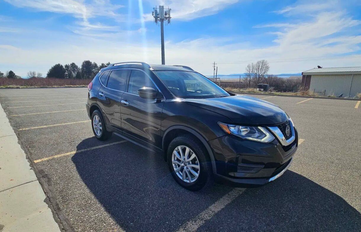 2019 NISSAN ROGUE SV