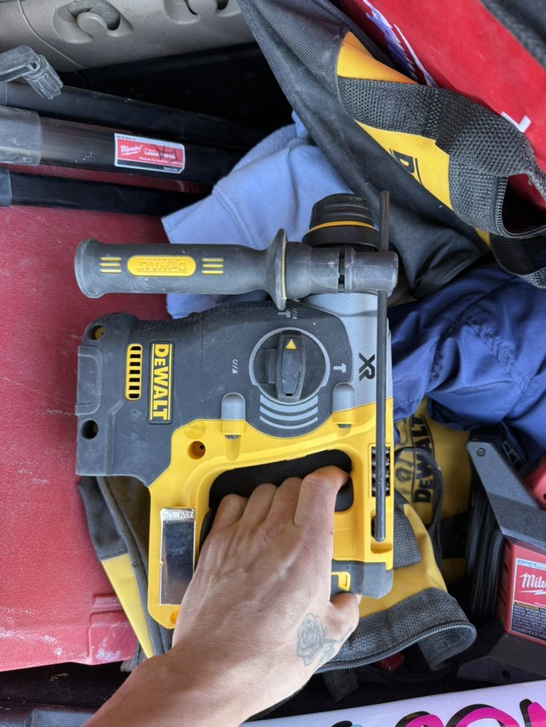 Dewalt Xr Hammer Drill Brand New