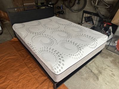 Queen Sleep Science Ara Mattress - Soft & Plush