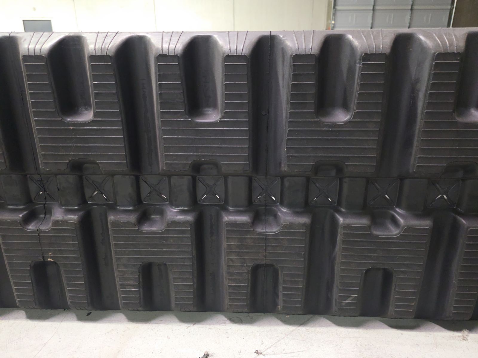 320x47-ALL SIZE C-Pattern Tracks