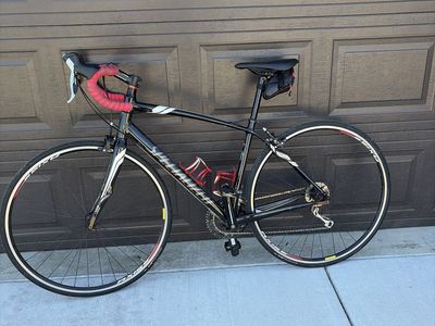 Women’s specialized dolce elite road bike 54 cm