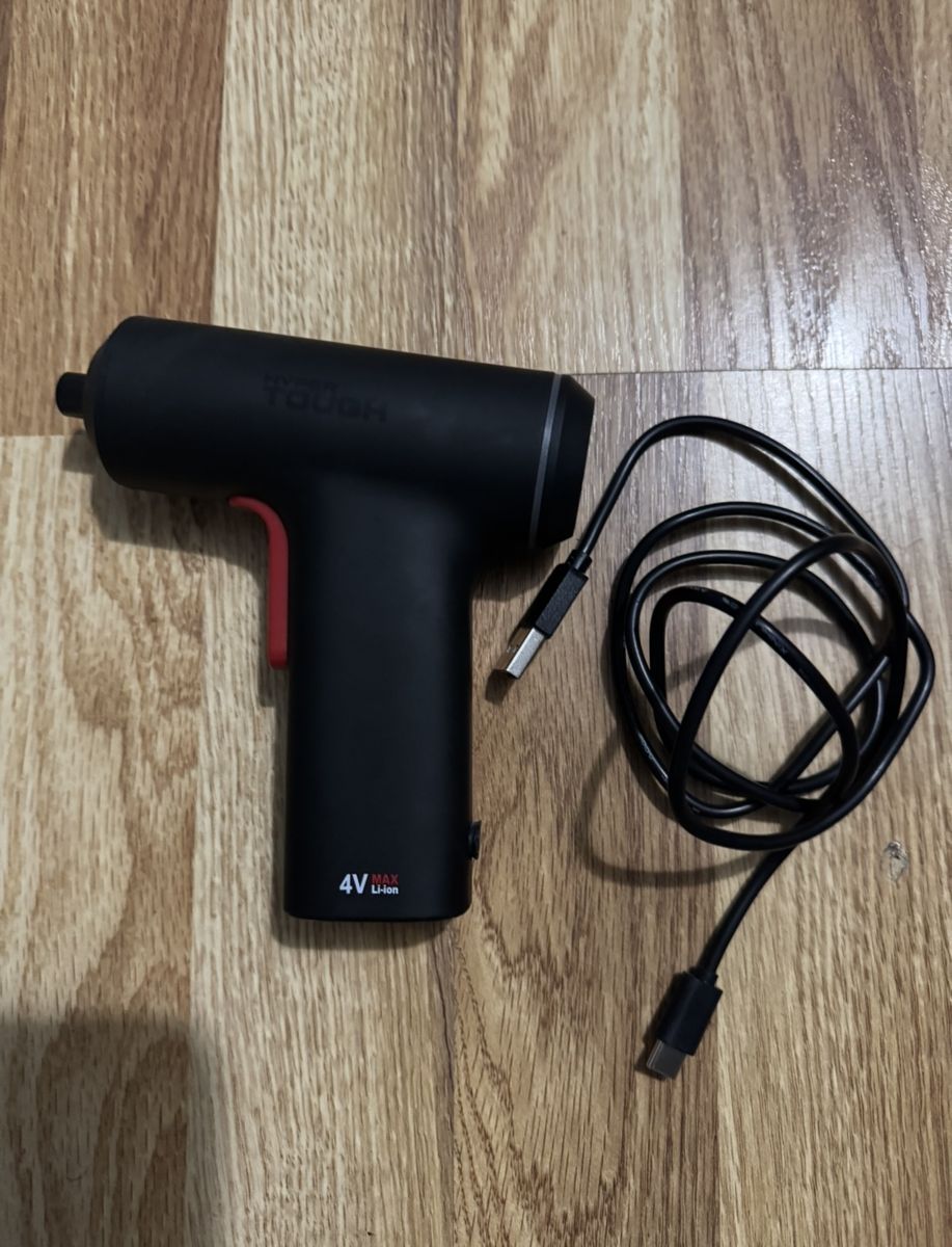 New Hyper Tough 4-Volt MAX* Lithium-Ion Angle-Grip