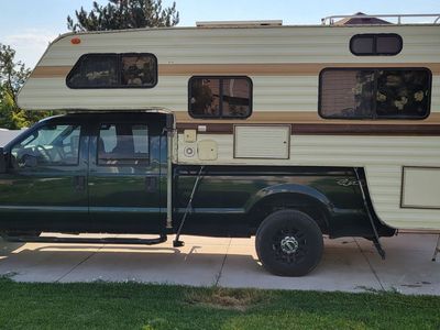 1985 Pilgrim Truck Camper