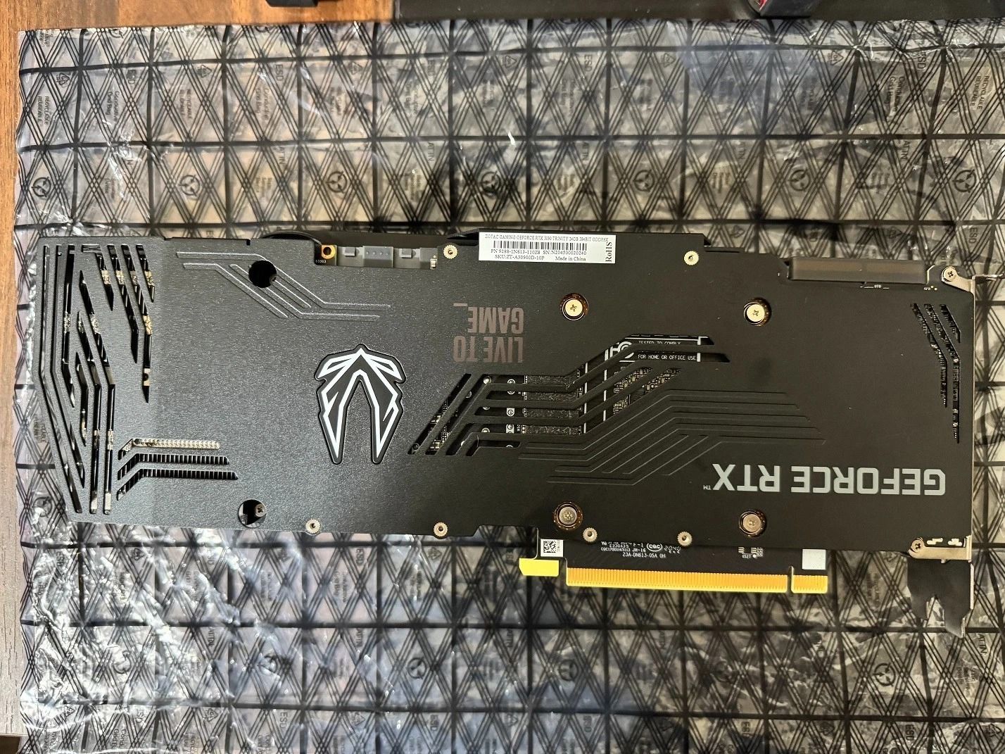 Main image 3