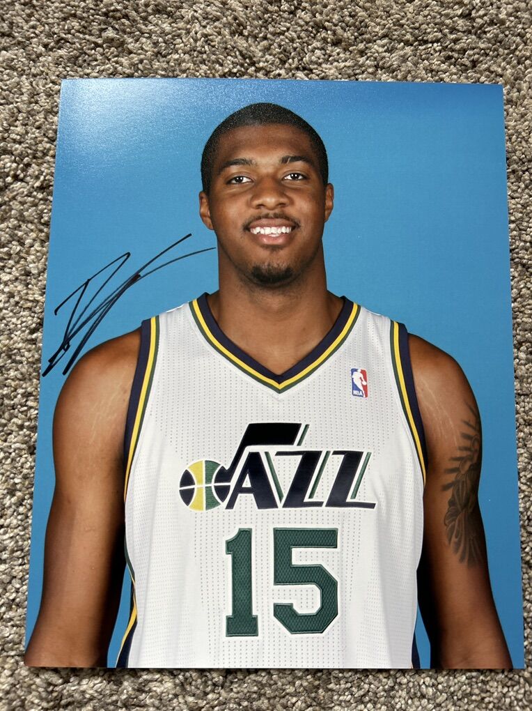 Derrick Favors Autograph Utah Jazz 8x10 Signed NBA