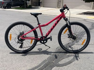 Scott mountain bike