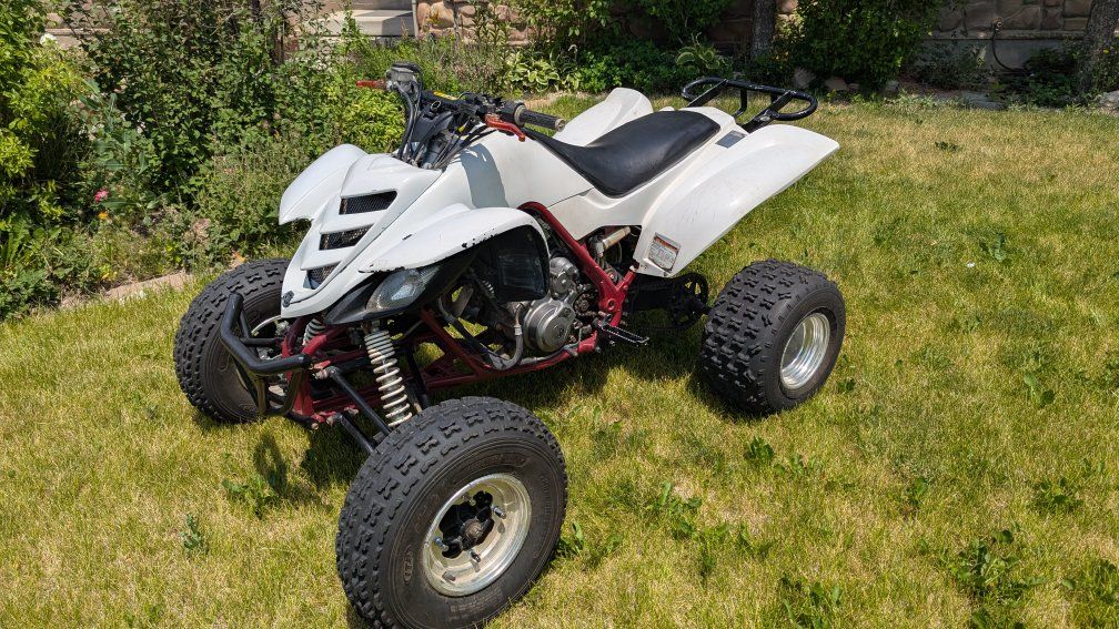 2001 Yamaha Raptor 660