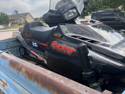 Yamaha Exciter Snowmobile - Black/Red