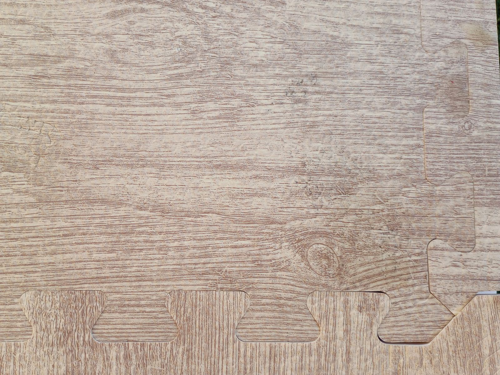 Forest Floor Farmhouse Collection Light Wood Grain EVA Foam Mats (4 Packs)