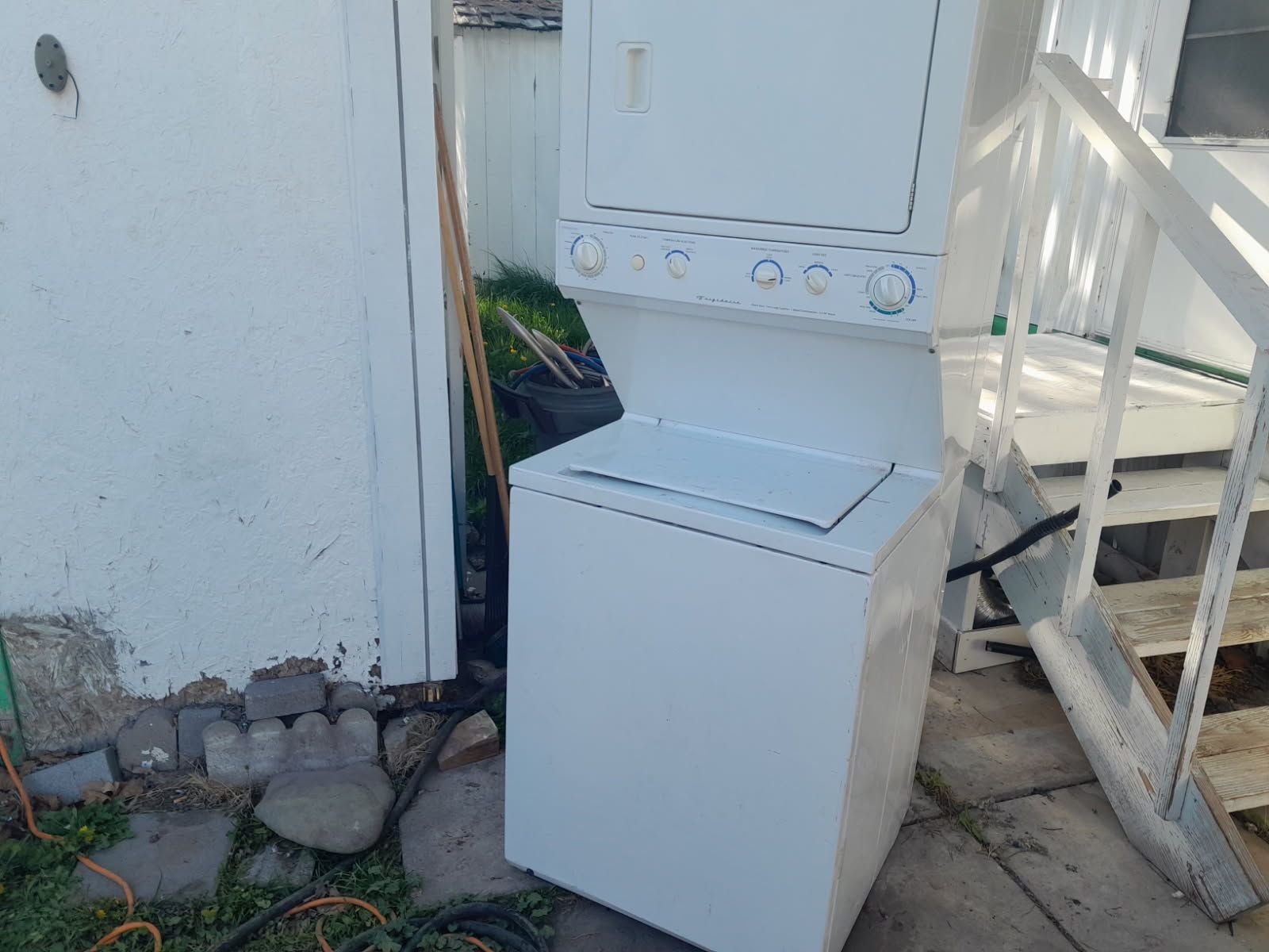 Nice Stacked Washer and Electric Dryer