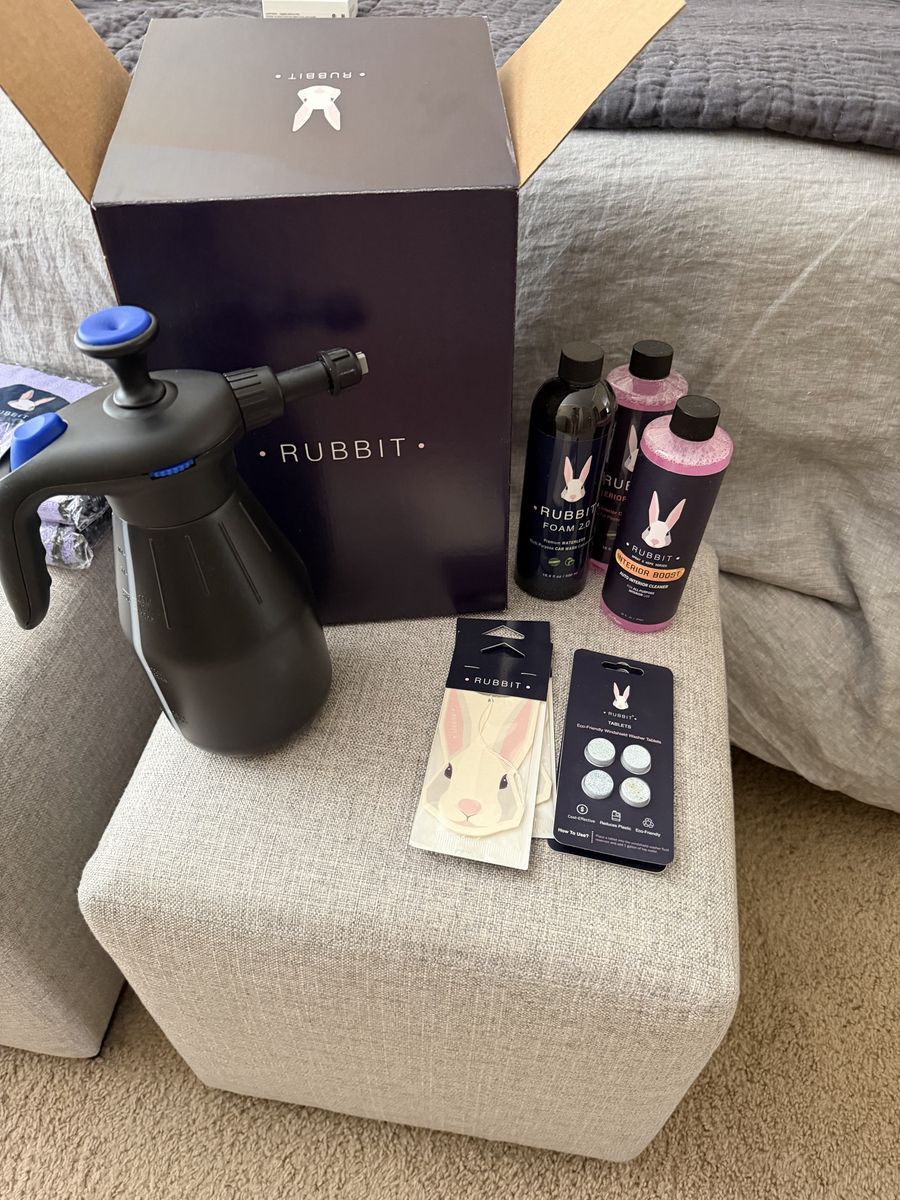 Rubbit Waterless Car Wash Kit
