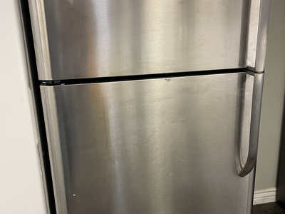Frigidaire Stainless Steel Top-Freezer Refrigerator