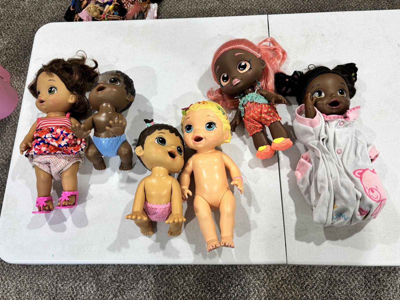 It's A LOT Of Baby Alive Dolls