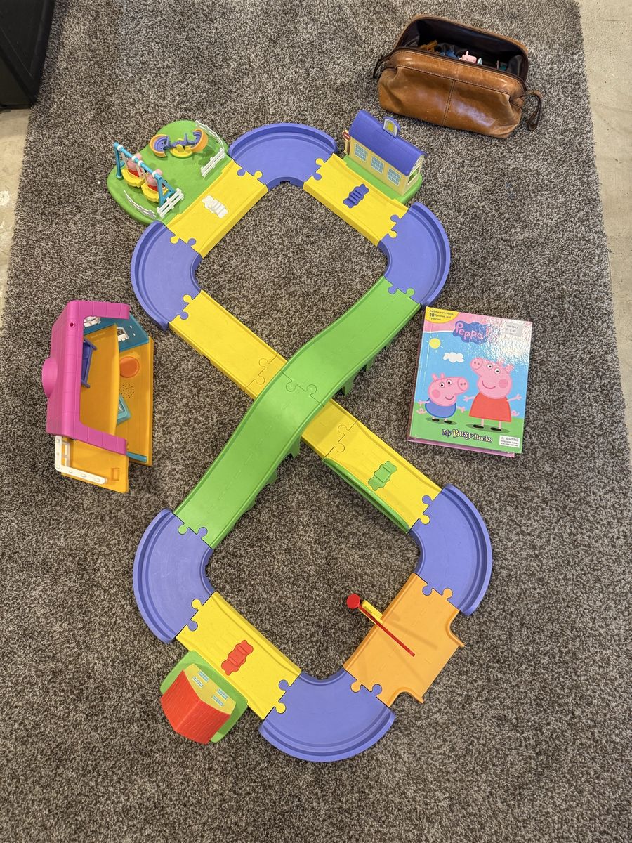 Peppa Pig My First Tracks Building Set & Play House Toy w/ Peppa's Busy Book