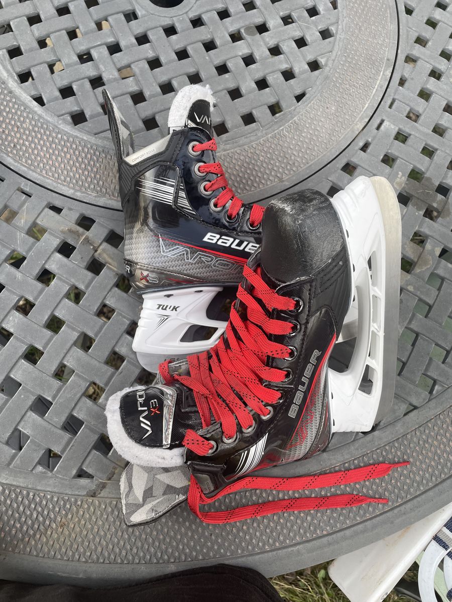 Hockey Skates Bauer