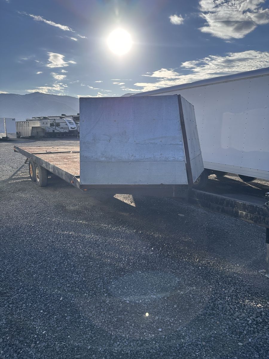 Main image 6