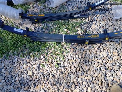 toyota tacoma 2 in leaf springs arb oldman emu el111r 2r