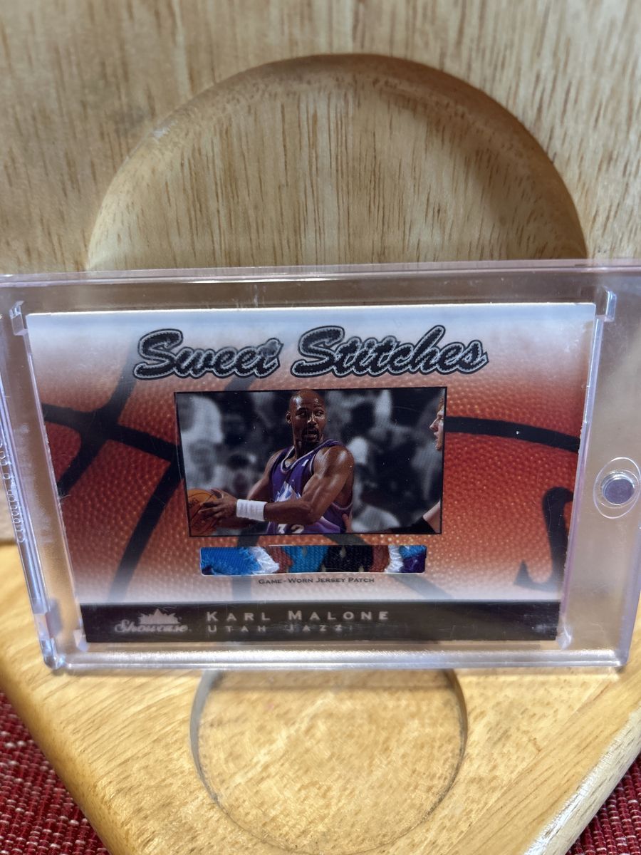 03-04 Karl Malone Game-Worn Jersey Patch Card Sweet Stitches Showcase Utah Jazz NBA Collectible WOW !!!!  Look at the 10 Colors