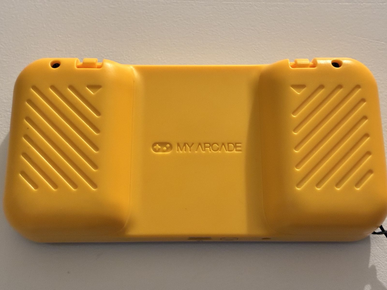 Main image 3
