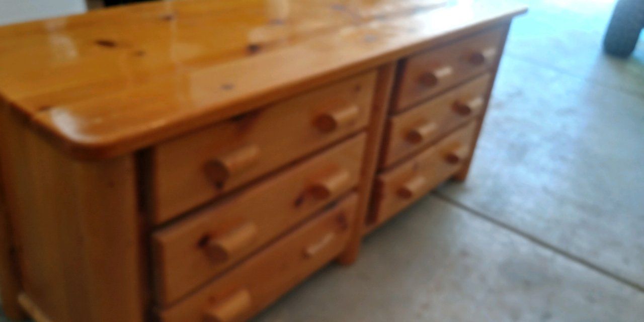 Pine Wood Dresser with 6 Drawers - Solid Wood Construction, Light Brown Finish
