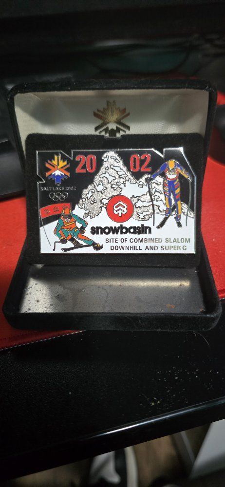 Salt Lake 2002 Winter Olympics Snowbasin Site Pin - Combined Slalom, Downhill, Super G